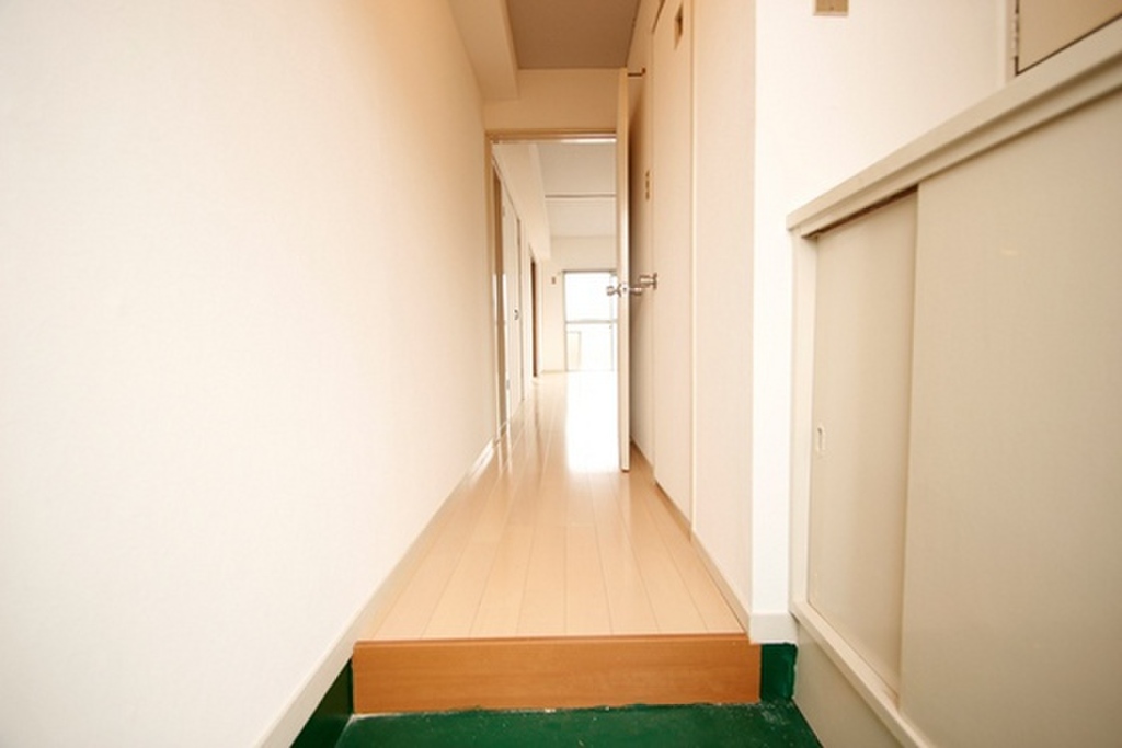 (8/22) 玄関