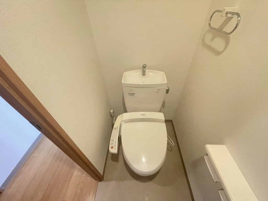 (5/23) トイレ (5/23) トイレ