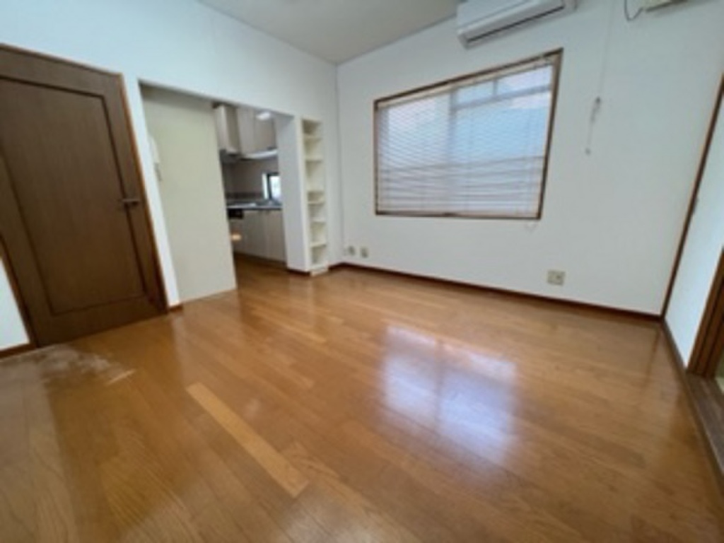 (2/26) 居室・リビング (2/26) 居室・リビング