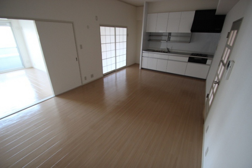 (2/23) 居室・リビング (2/23) 居室・リビング