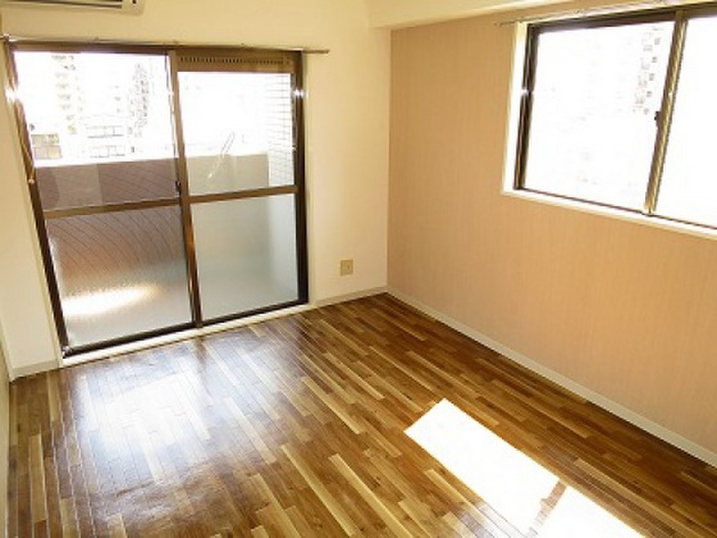 (2/21) 居室・リビング (2/21) 居室・リビング