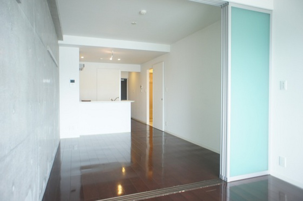 (2/25) 居室・リビング (2/25) 居室・リビング