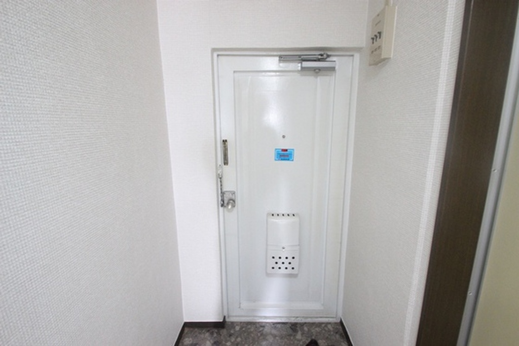 (9/22) 玄関 (9/22) 玄関