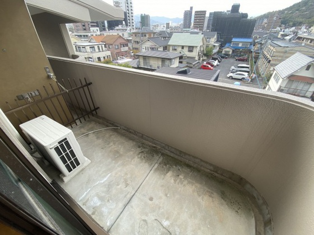 (10/18) バルコニー (10/18) バルコニー