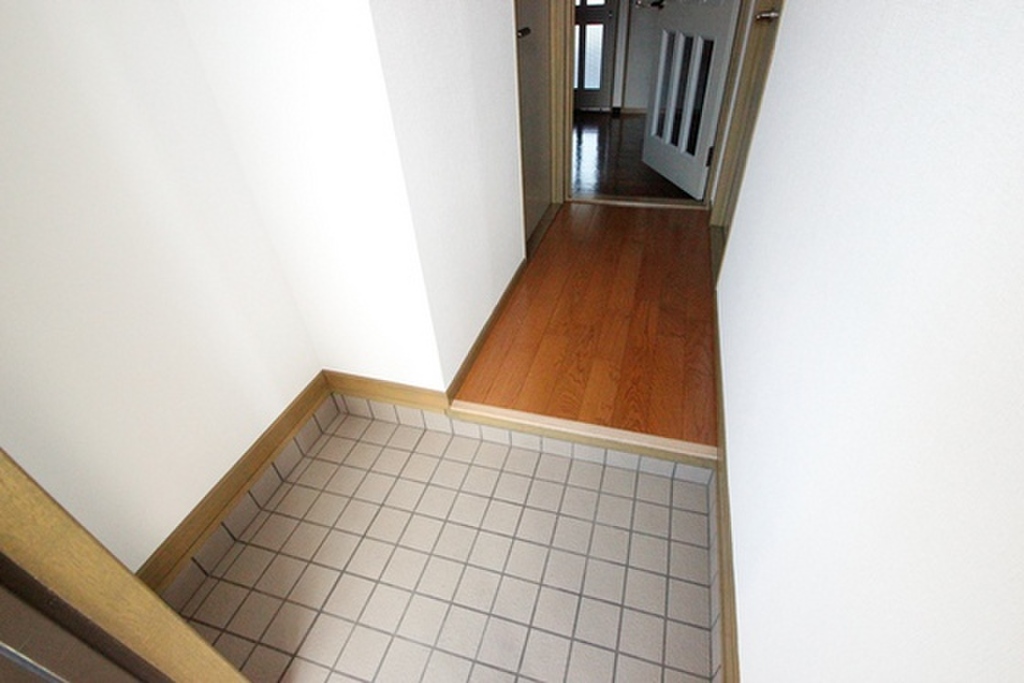 (10/20) 玄関 (10/20) 玄関