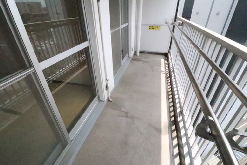 (3/22) バルコニー (3/22) バルコニー