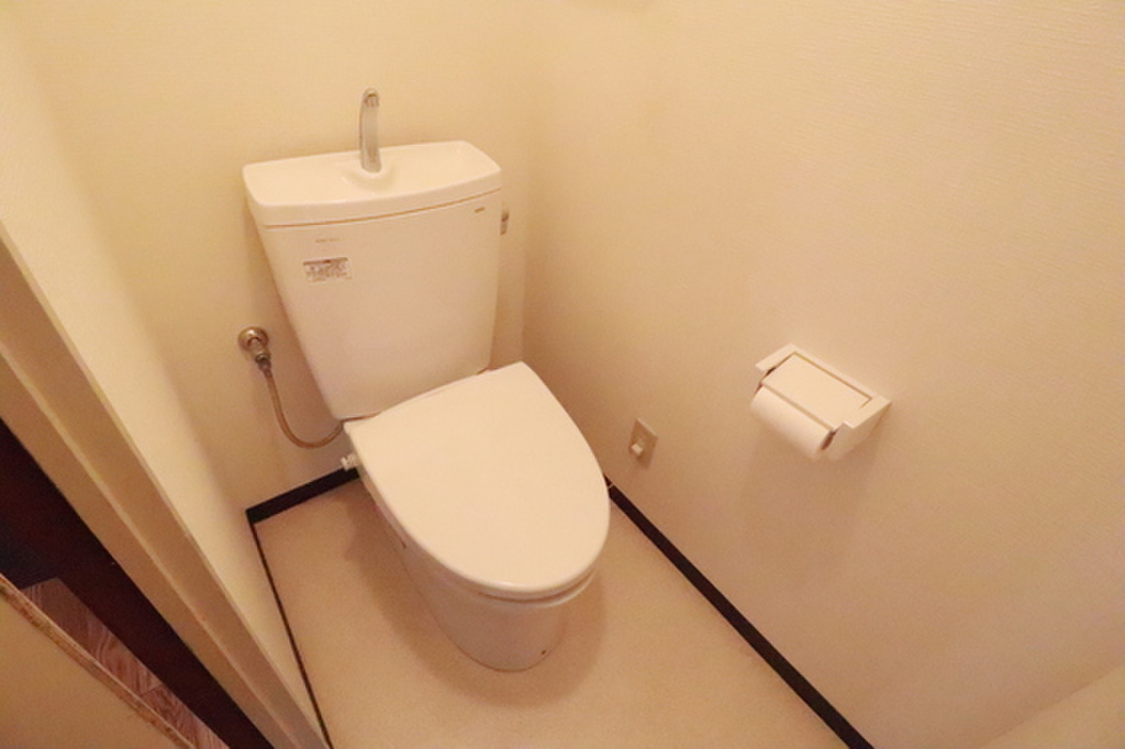 (8/22) トイレ (8/22) トイレ