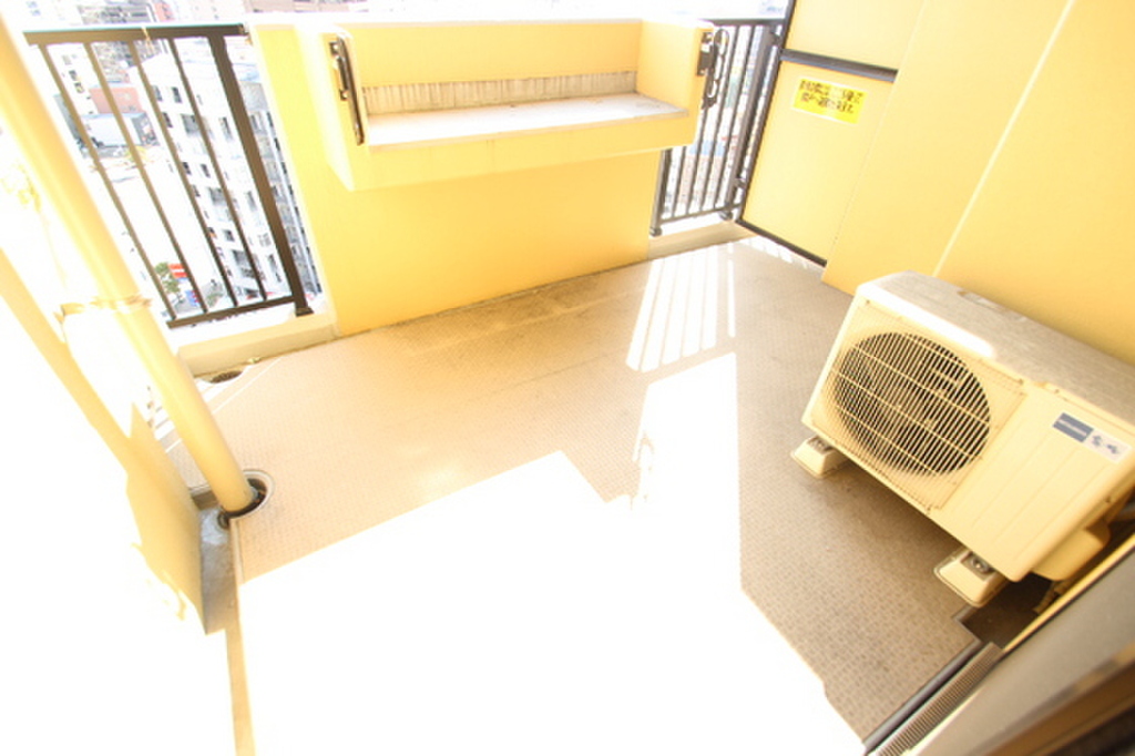 (11/24) バルコニー (11/24) バルコニー