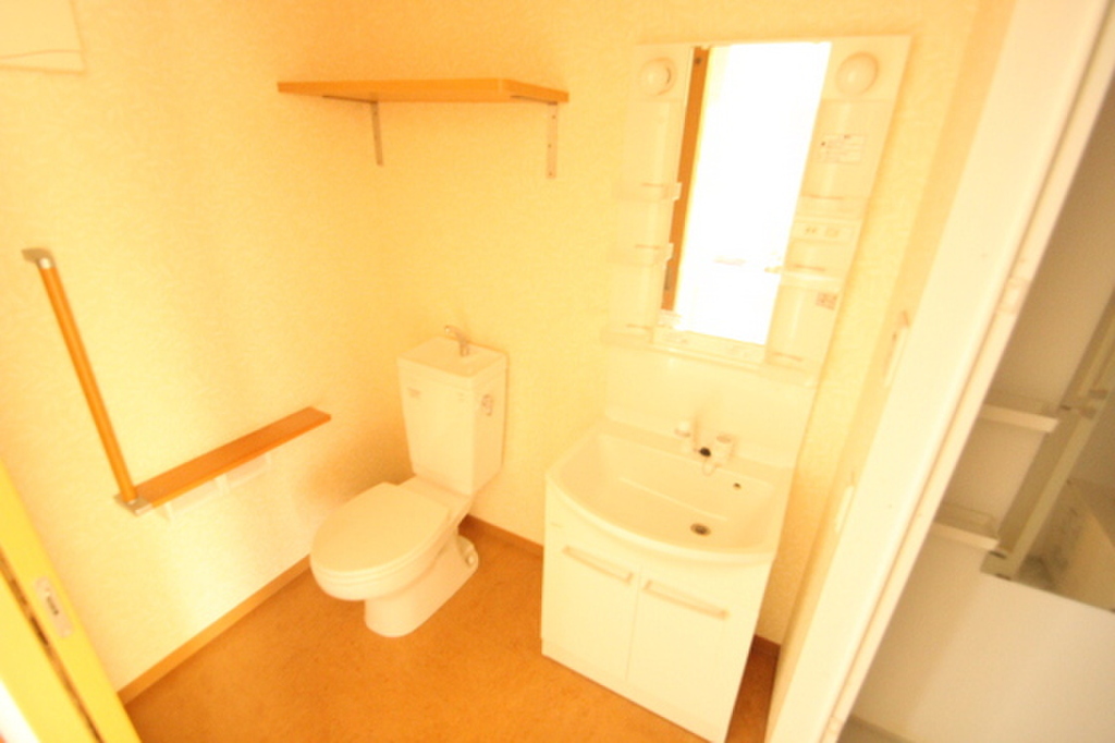 (8/24) 洗面所 (8/24) 洗面所