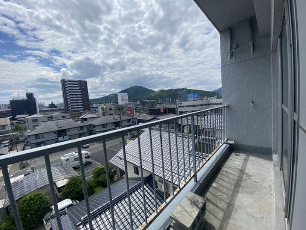 (11/21) バルコニー (11/21) バルコニー