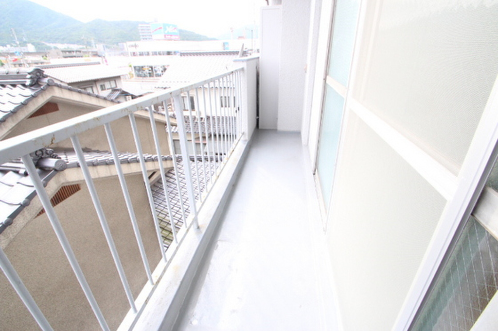 (6/22) バルコニー