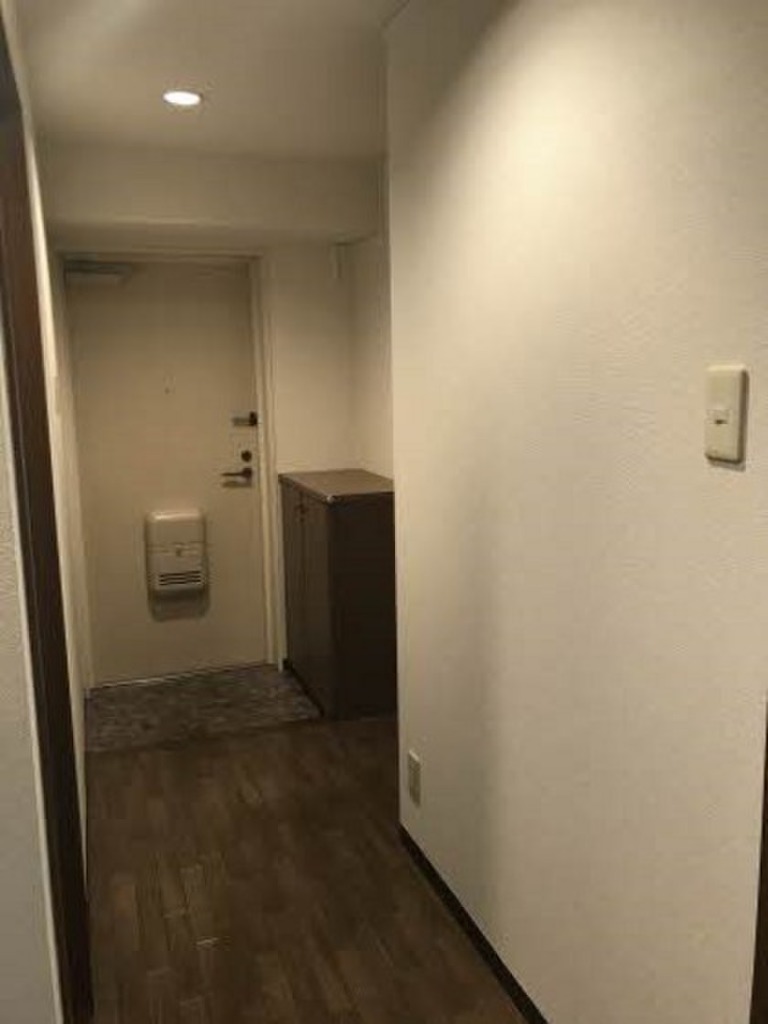 (9/23) 玄関 (9/23) 玄関