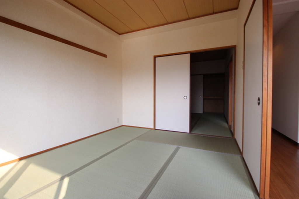 (10/23) ※別部屋の写真です (10/23) ※別部屋の写真です