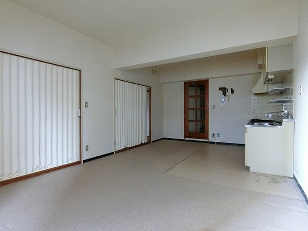 (2/20) 居室・リビング (2/20) 居室・リビング