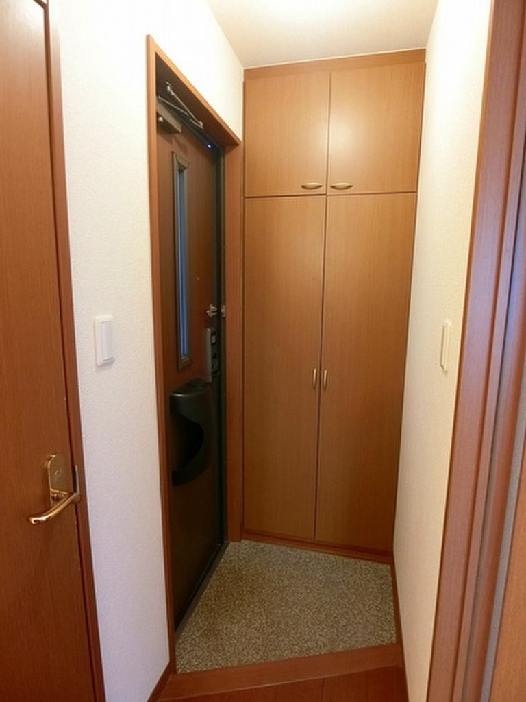 (9/24) 玄関 (9/24) 玄関