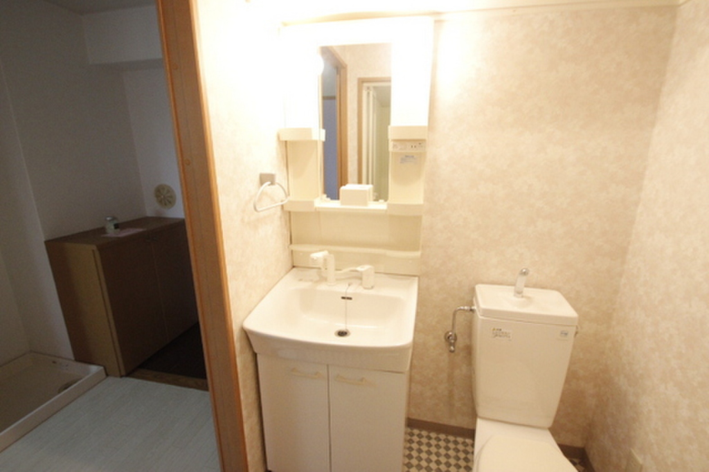 (8/25) 洗面所 (8/25) 洗面所