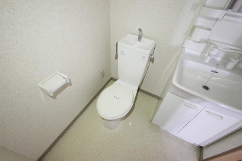 (5/25) ※別号室の写真です (5/25) ※別号室の写真です