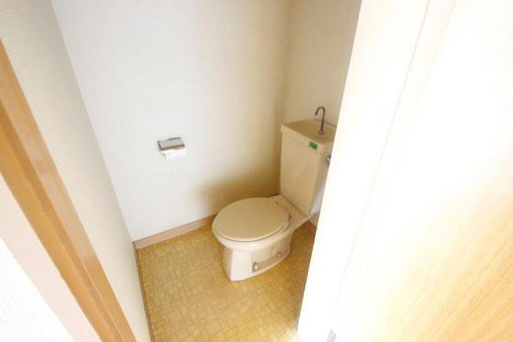 (5/22) トイレ (5/22) トイレ