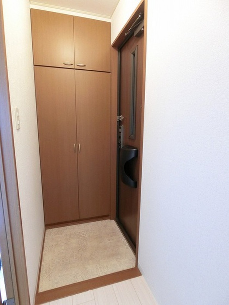 (8/23) 玄関