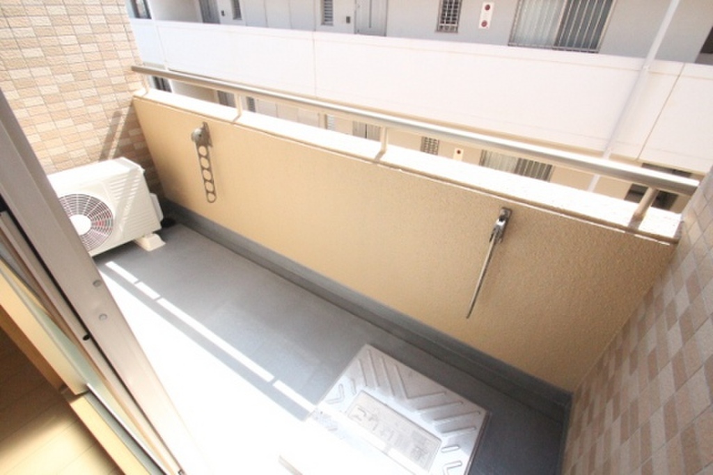 (9/23) バルコニー
