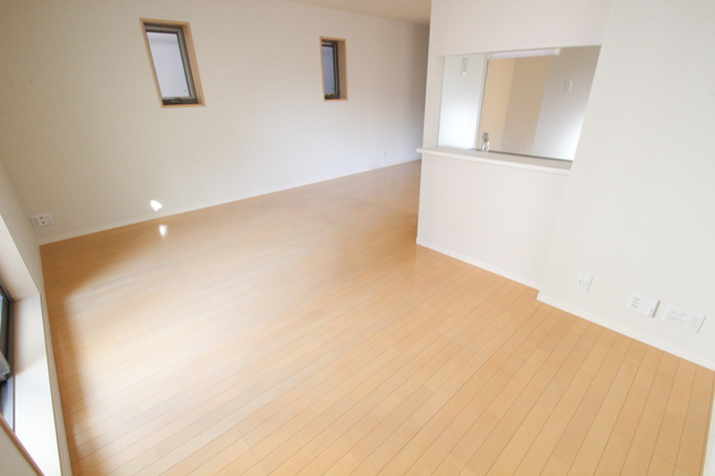 (2/25) 居室・リビング