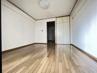 ソレイユ白島