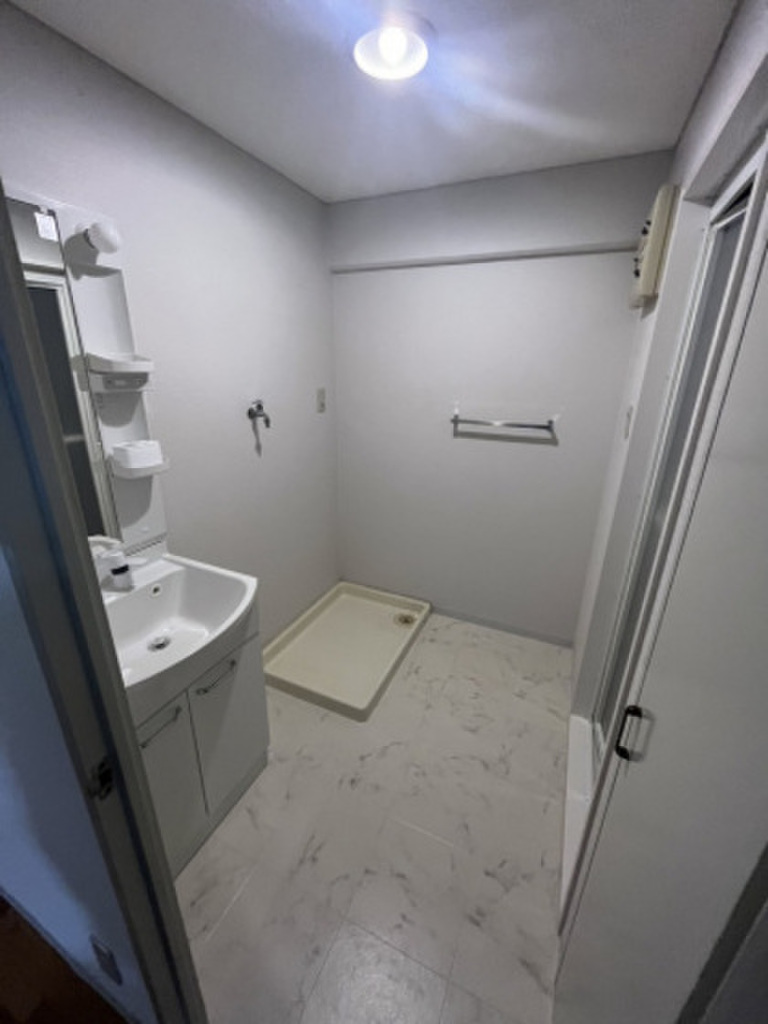 (8/21) 洗面所 (8/21) 洗面所