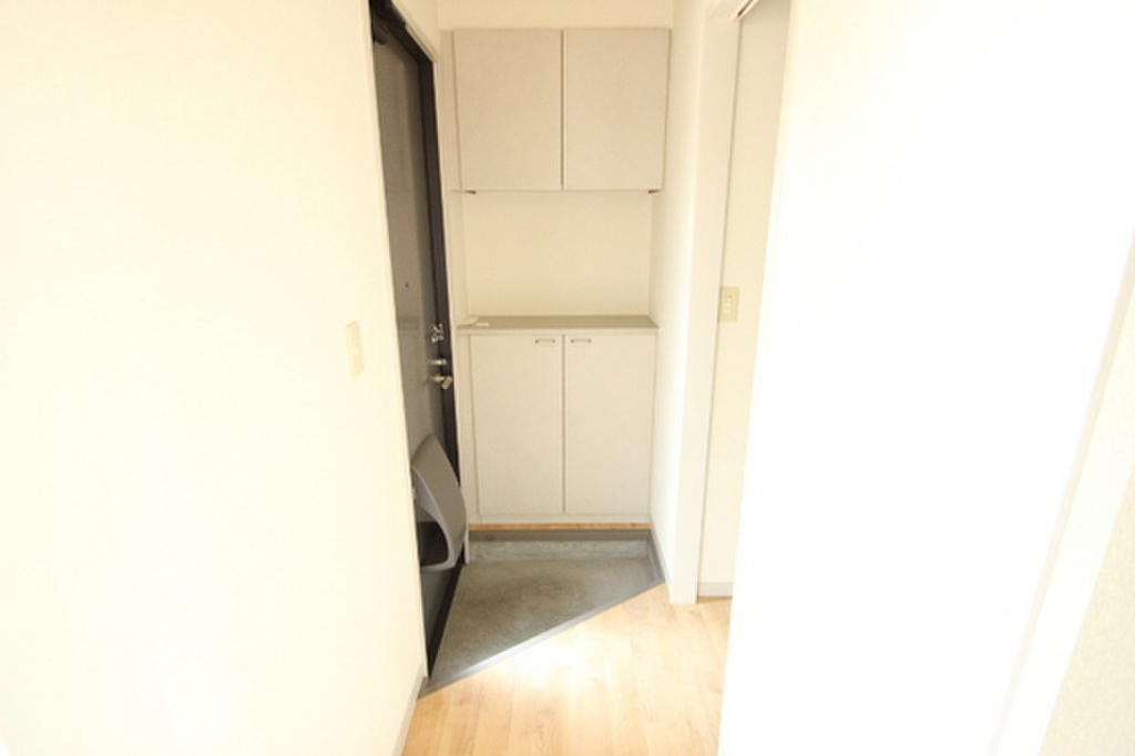 (8/25) 玄関 (8/25) 玄関