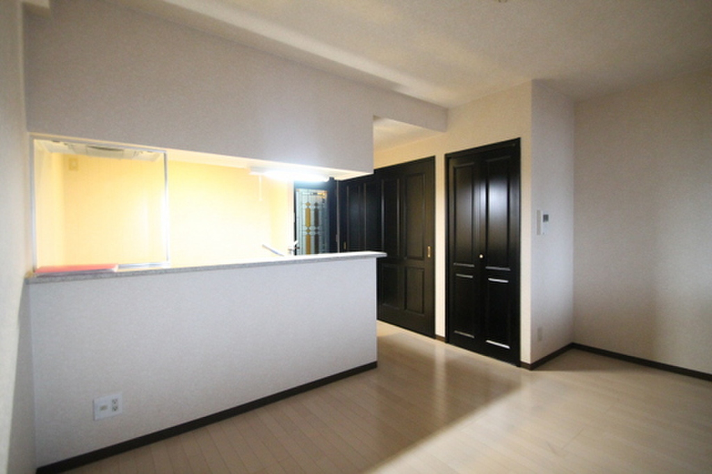 (2/22) 居室・リビング (2/22) 居室・リビング