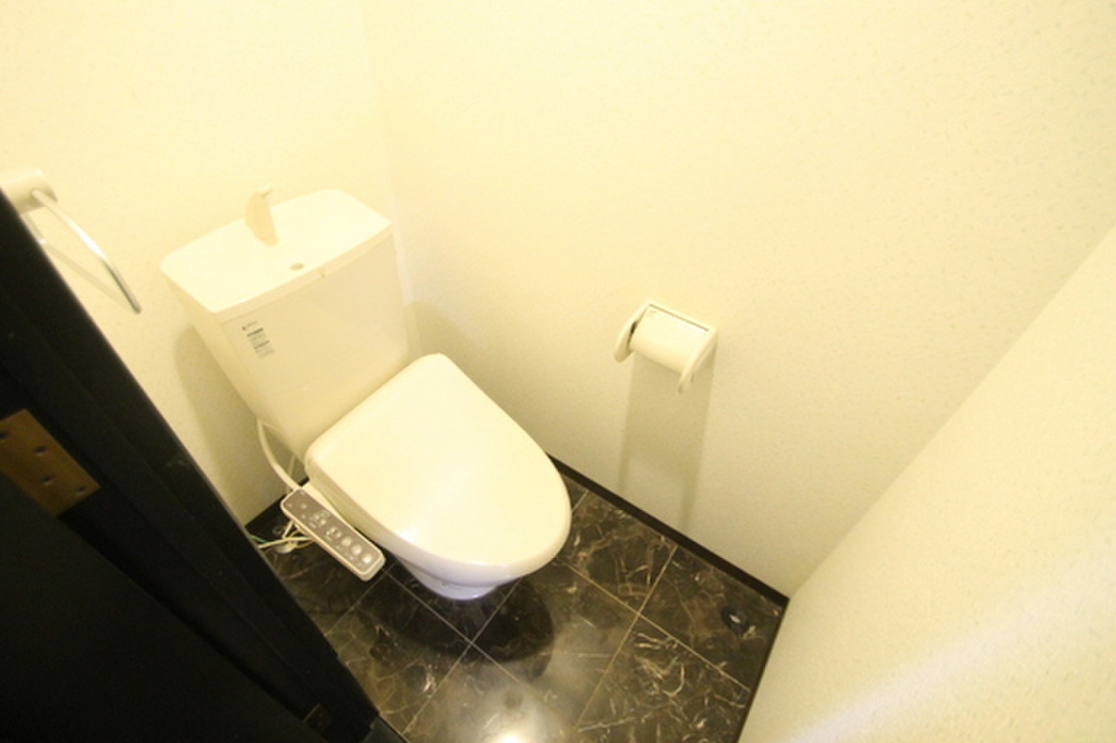 (5/22) トイレ (5/22) トイレ