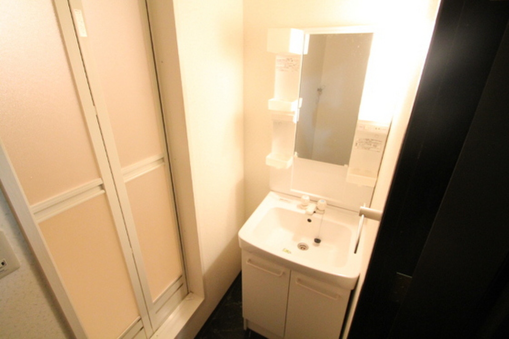 (6/22) 洗面所 (6/22) 洗面所