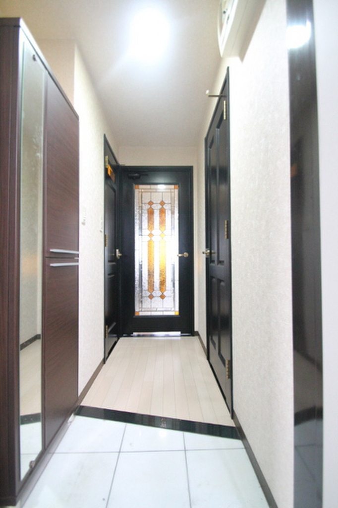 (8/22) 玄関 (8/22) 玄関