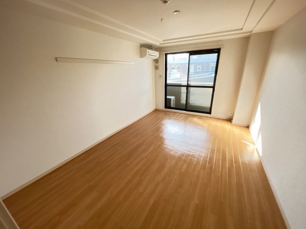 (2/20) 居室・リビング (2/20) 居室・リビング