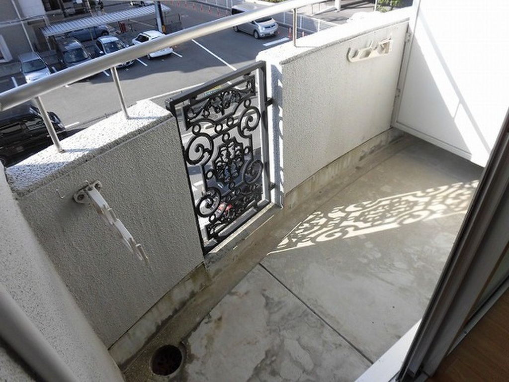 (8/22) バルコニー