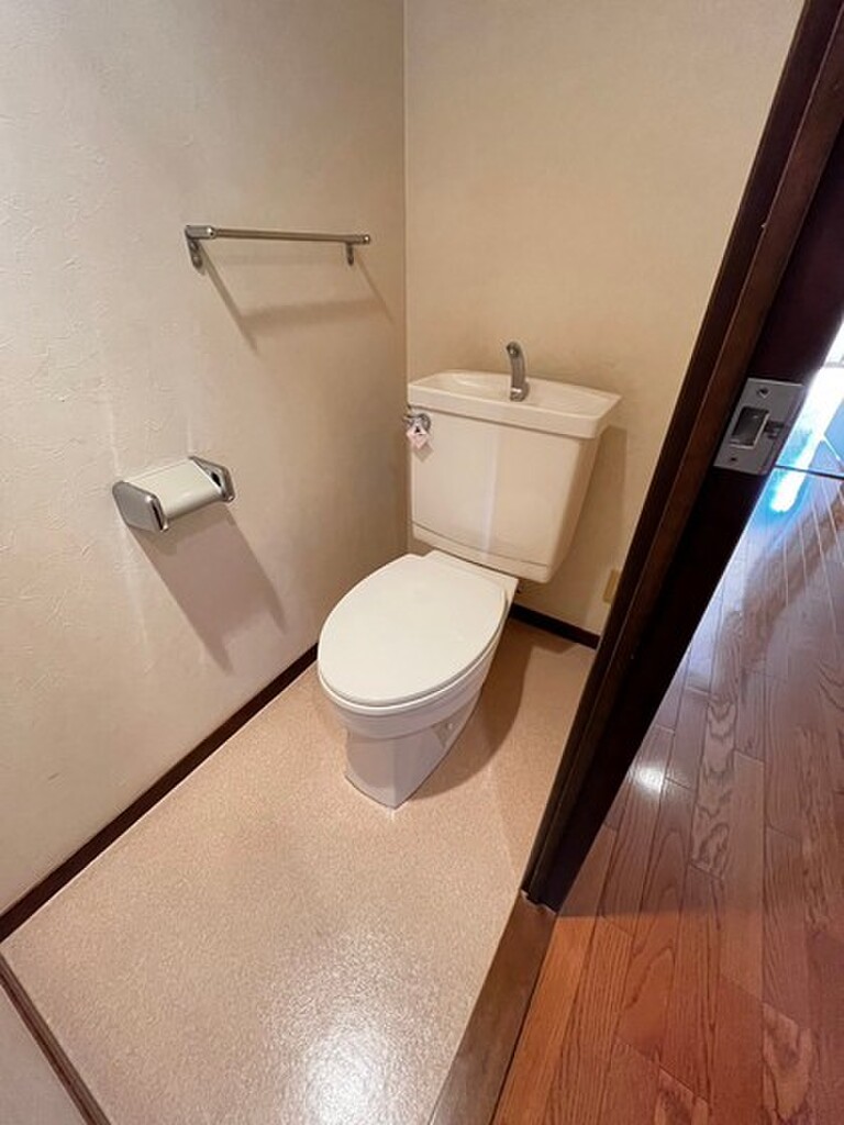 (17/29) トイレ (17/29) トイレ