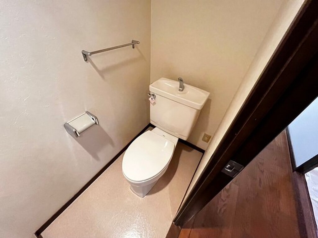 (5/29) トイレ (5/29) トイレ