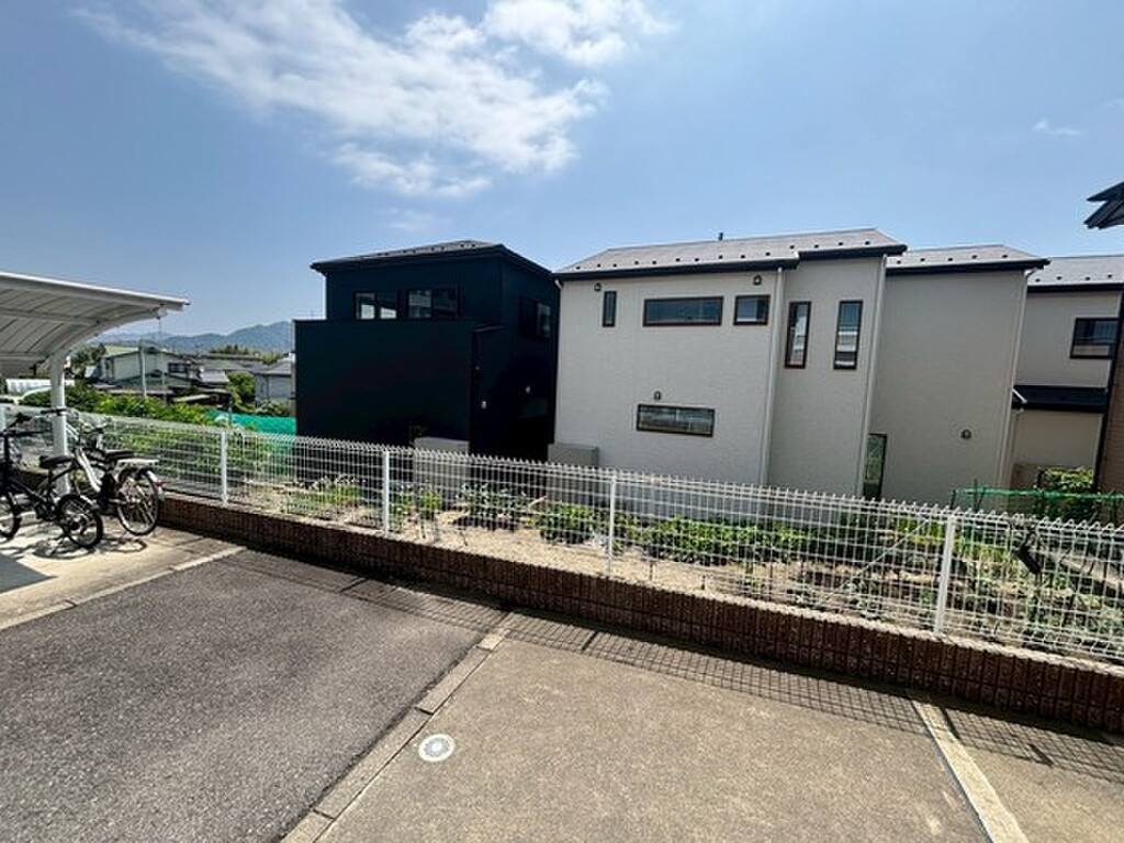 (13/22) 眺望 (13/22) 眺望