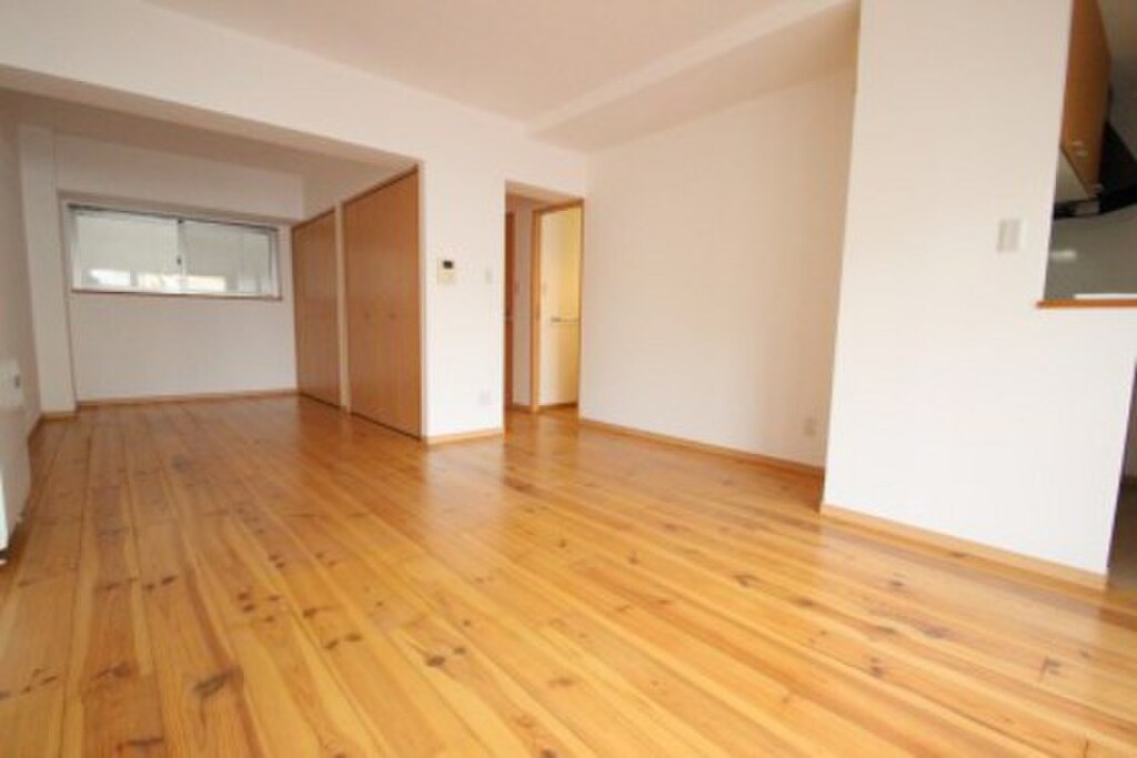 (2/24) 居室・リビング (2/24) 居室・リビング