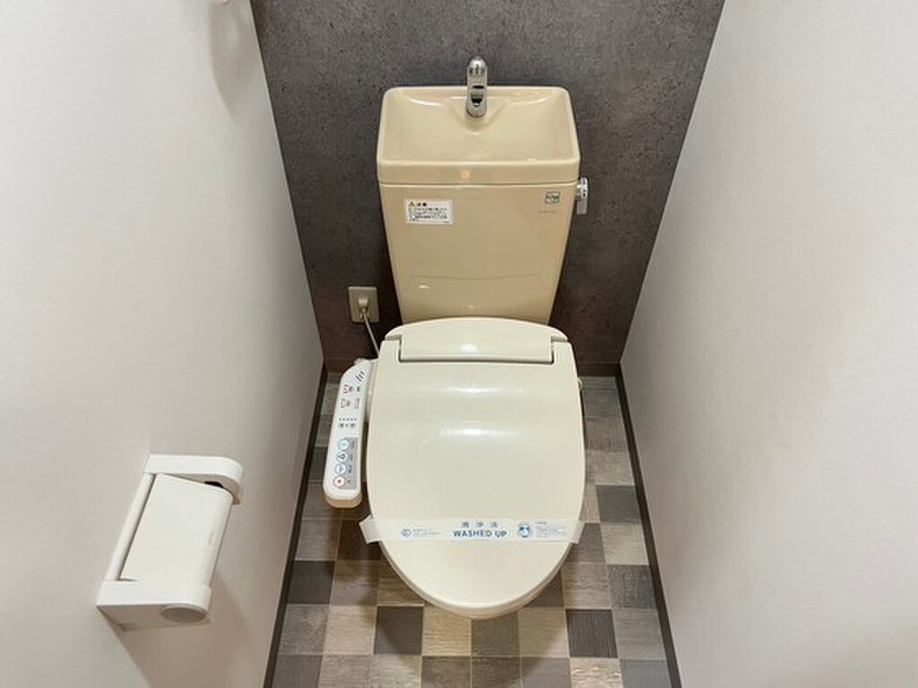 (7/24) ※別号室の写真です