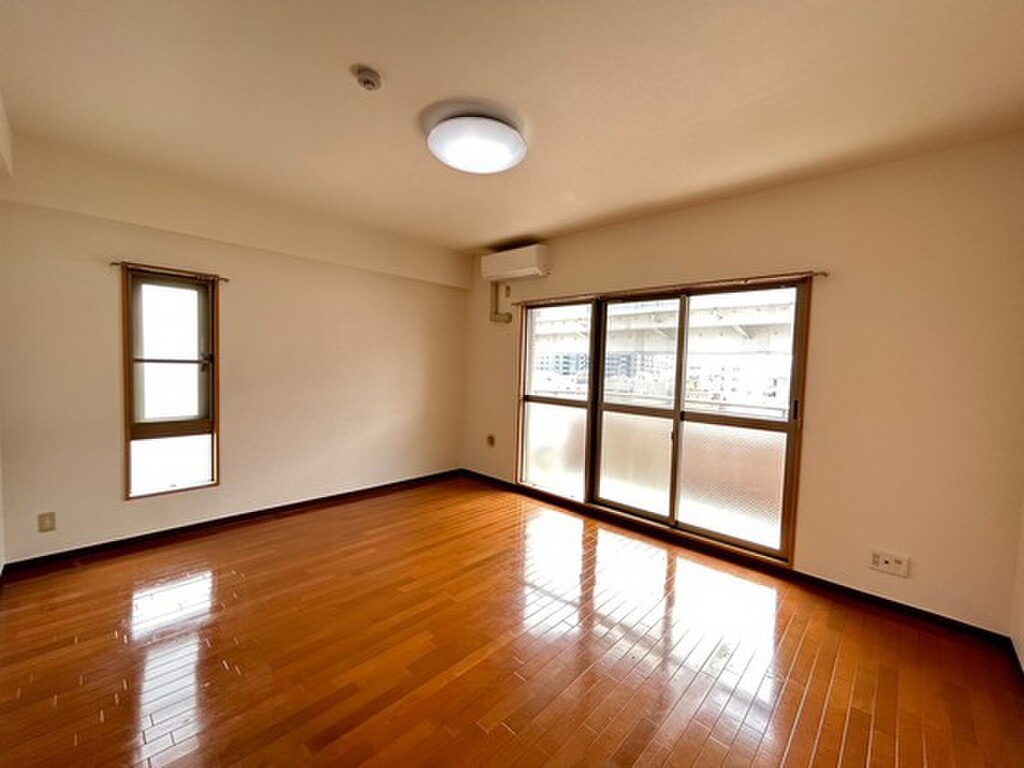 (6/24) 居室・リビング (6/24) 居室・リビング