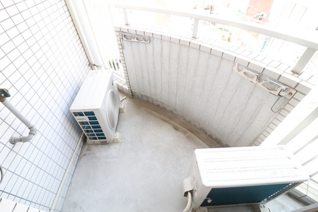 (10/22) バルコニー (10/22) バルコニー