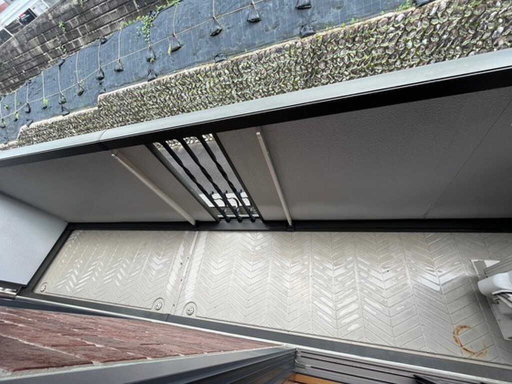 (2/24) バルコニー (2/24) バルコニー