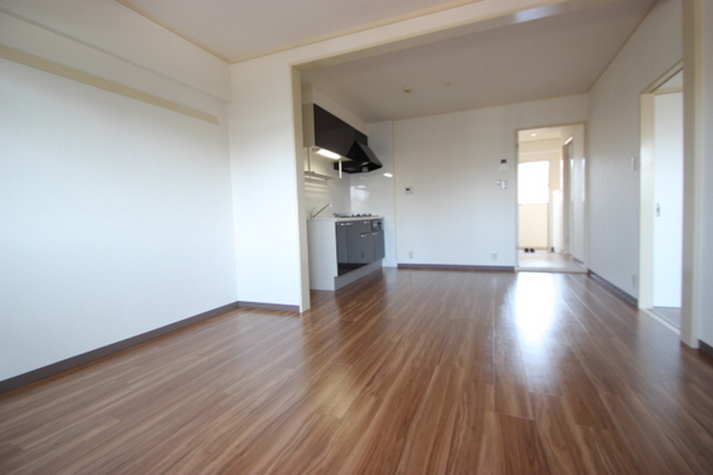 (2/19) 居室・リビング (2/19) 居室・リビング