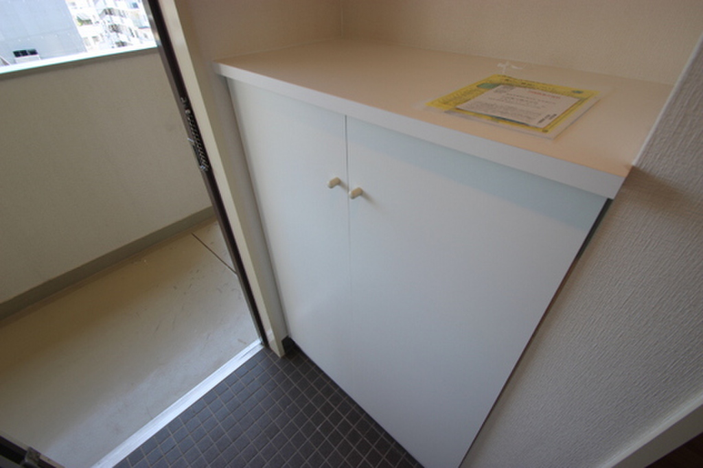 (7/19) 玄関 (7/19) 玄関