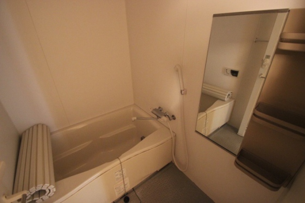 (4/19) ※別号室の写真です (4/19) ※別号室の写真です