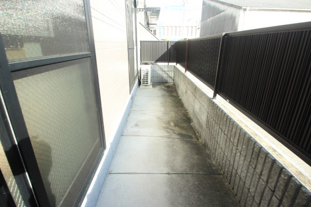 (8/23) バルコニー