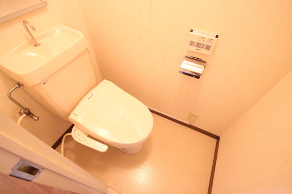 (5/22) トイレ (5/22) トイレ