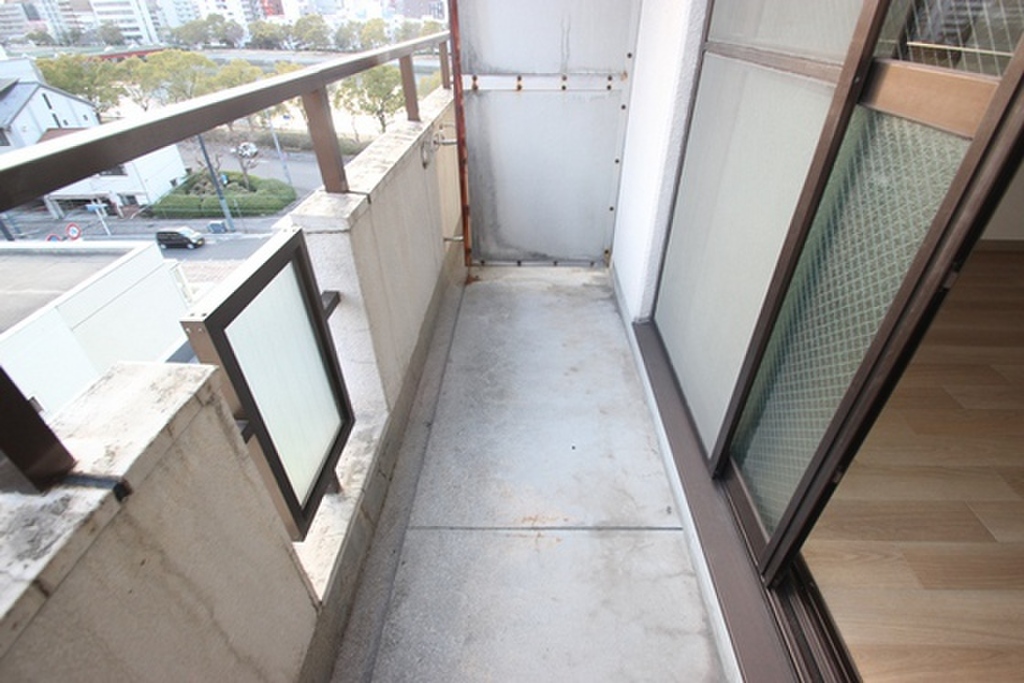 (11/24) バルコニー (11/24) バルコニー