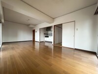 鶴見ハイタウン