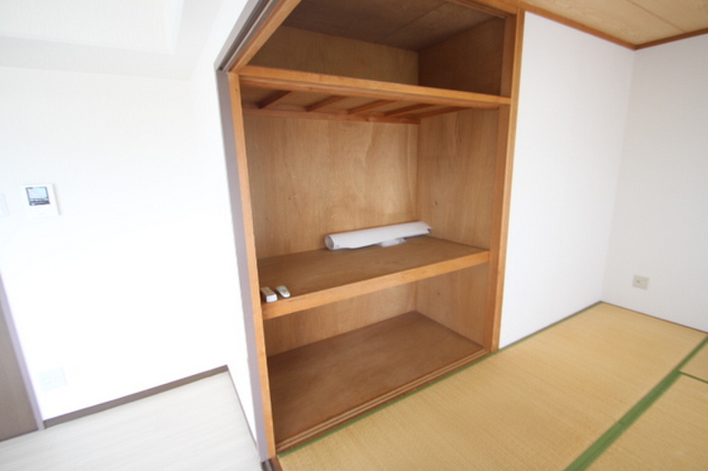 (8/19) ※別の部屋の写真です (8/19) ※別の部屋の写真です